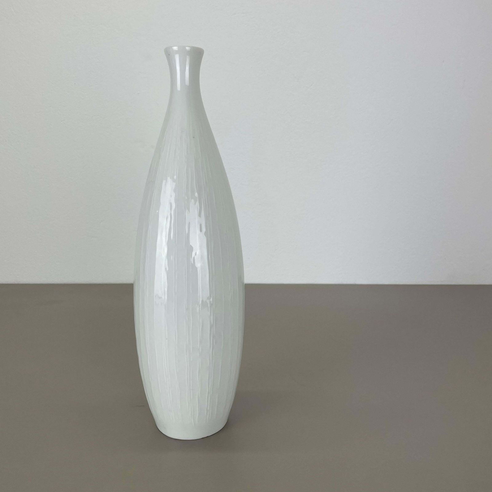 Large 37cm Op Art Vase Vase Heinrich Fuchs For Hutschenreuther, Germany, 1970s photo Home Decor