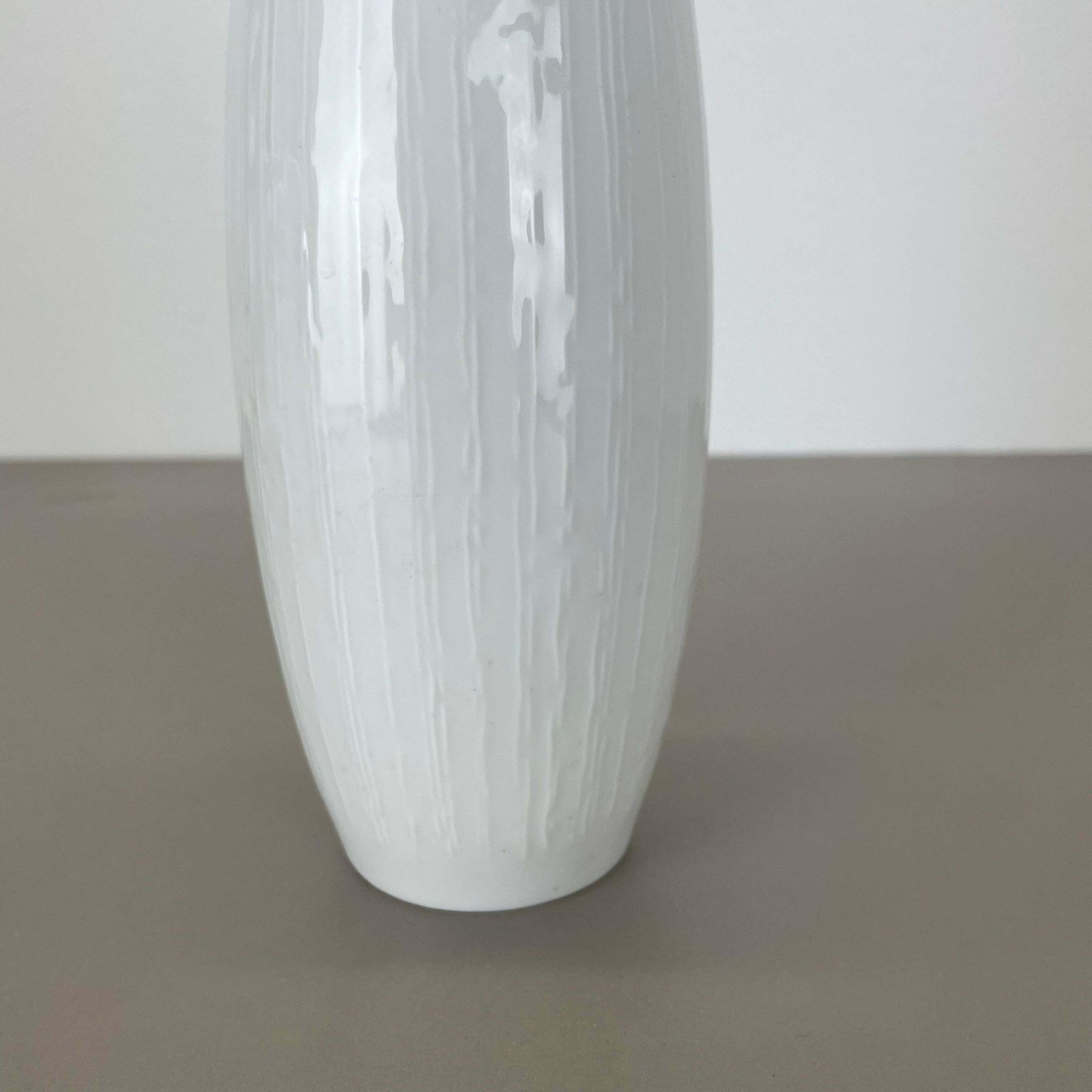 Home Decor Large 37cm Op Art Vase Vase Heinrich Fuchs For Hutschenreuther, Germany, 1970s photo
