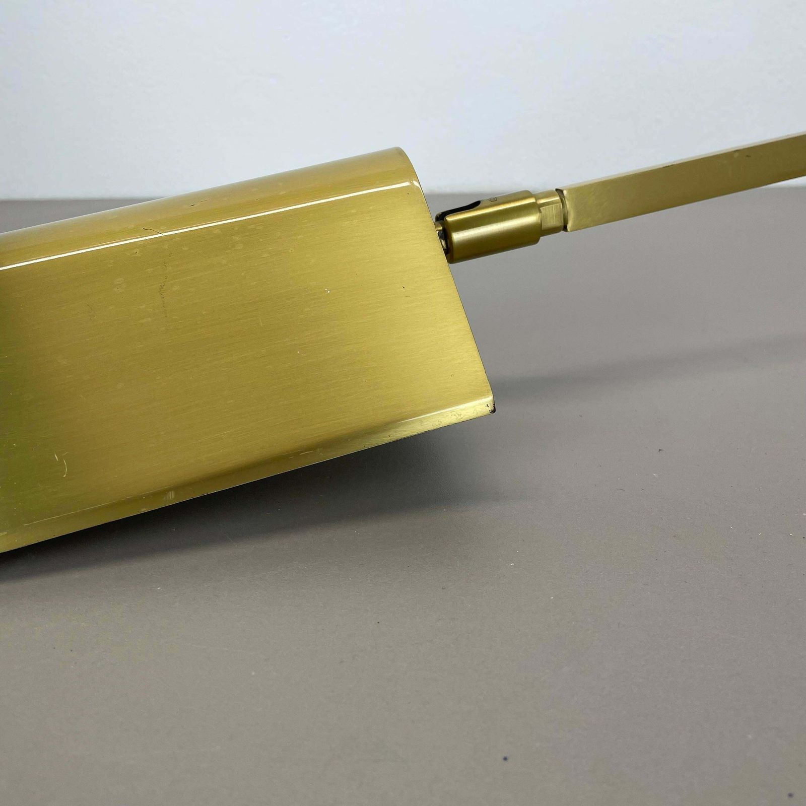 photo vintage Large 77cm Stilnovo Style Omi Swing Arm Brass Acryl Glass Wall Light Italy 1970s