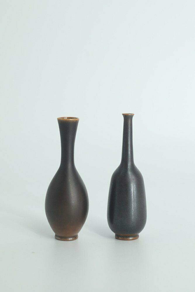 Small Mid Century Scandinavian Modern Collectible Wenge Stoneware Vases By John Andersson For Höganäs Ceramics, 1950s, Set Of 2