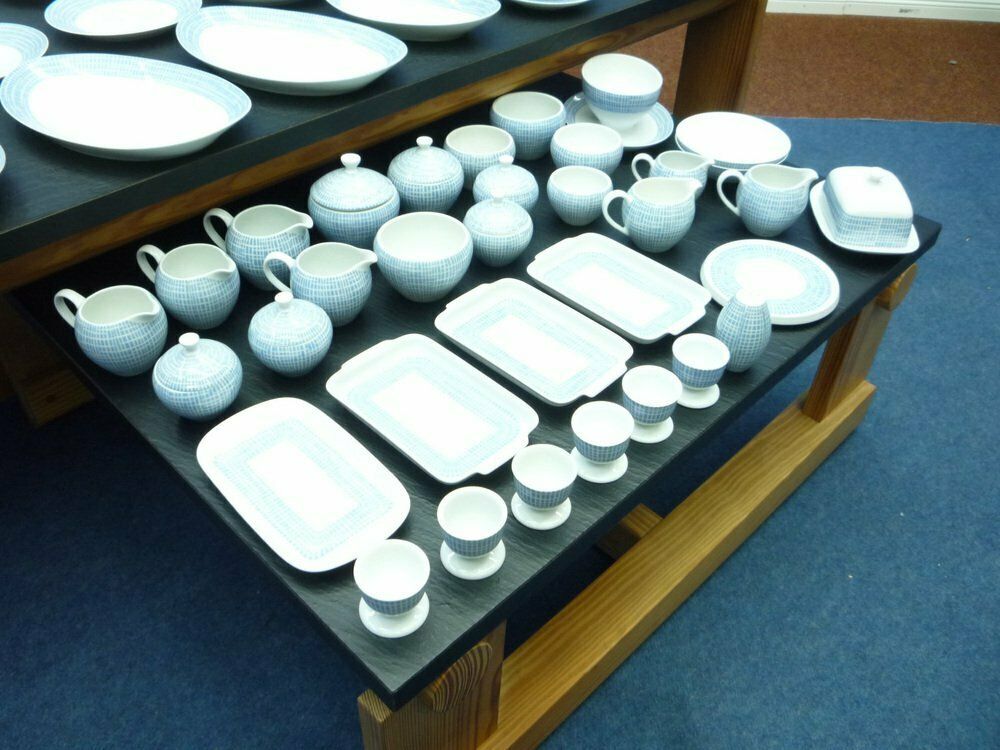 German Mid Century Porcelain Tableware Set By Heinrich Löffelhardt For Arzberg, 1950s, 98 . Set photo buy