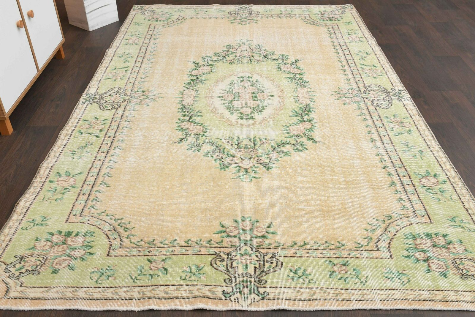 6.1x9.4 Ft Turkish Area Rug, Anatolian Area Rug, Oushak Rug 6x9, Living Room Rug, 6x9 Rug, Bedroom Large Rug, Faded Rug, Bohemian Area Rug