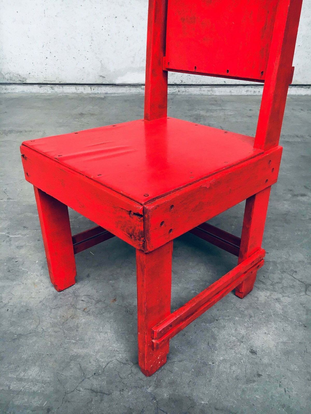 2550.0 De Stijl Beweging Ontwerp Rode Stoel, Toegeschreven Aan Jan Wils, Jaren 1920, Nederland photo