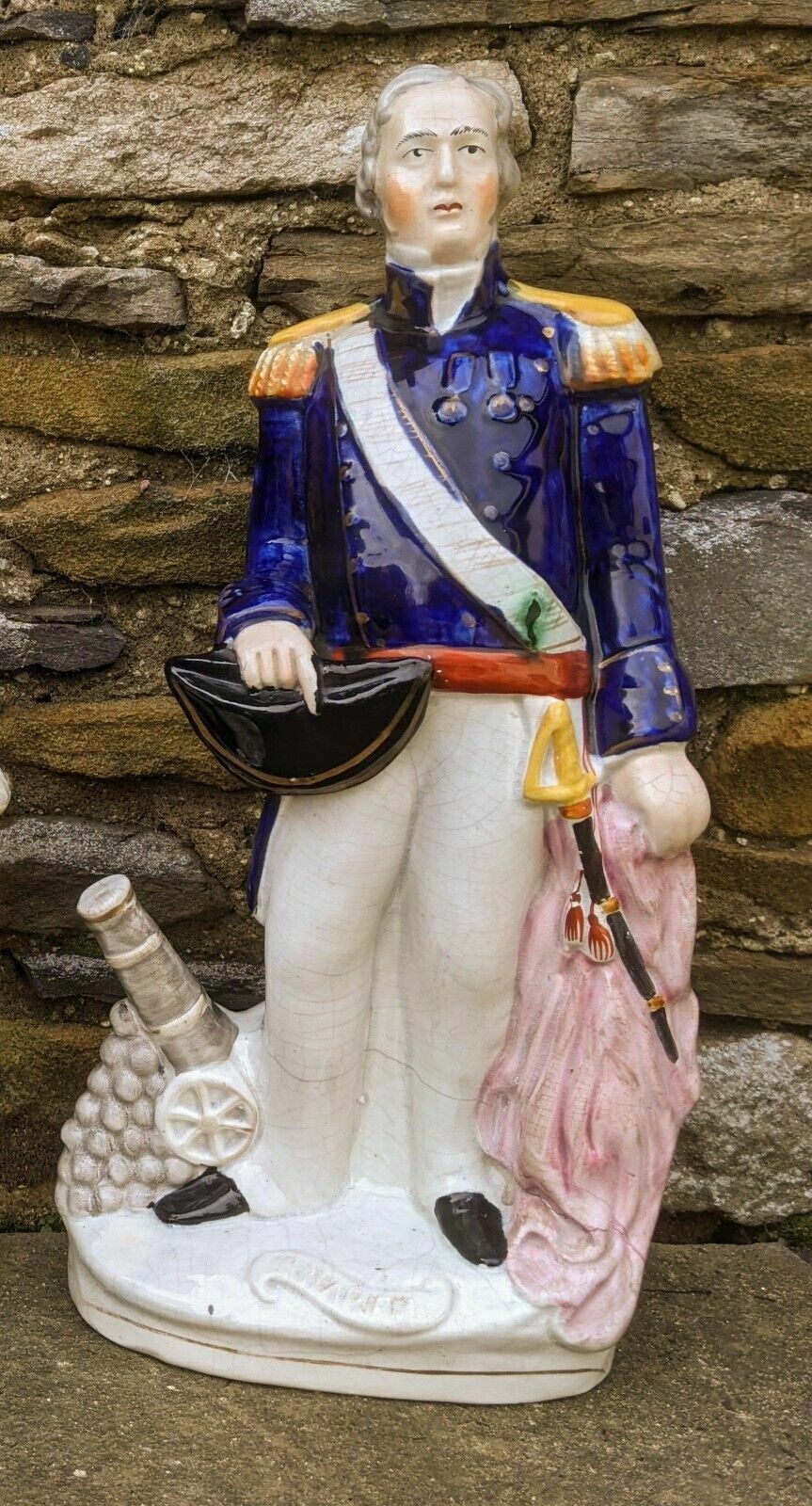 Rare Pair Of Staffordshire Figures Napier & Dundas photo vinterior