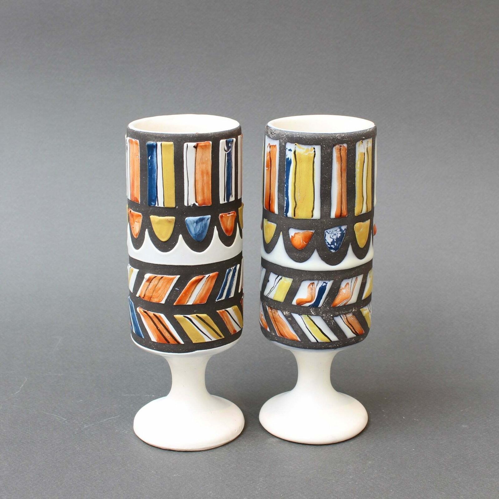 photo vinterior Vintage French Ceramic Set Of Vessels By Roger Capron (Circa 1960s)
