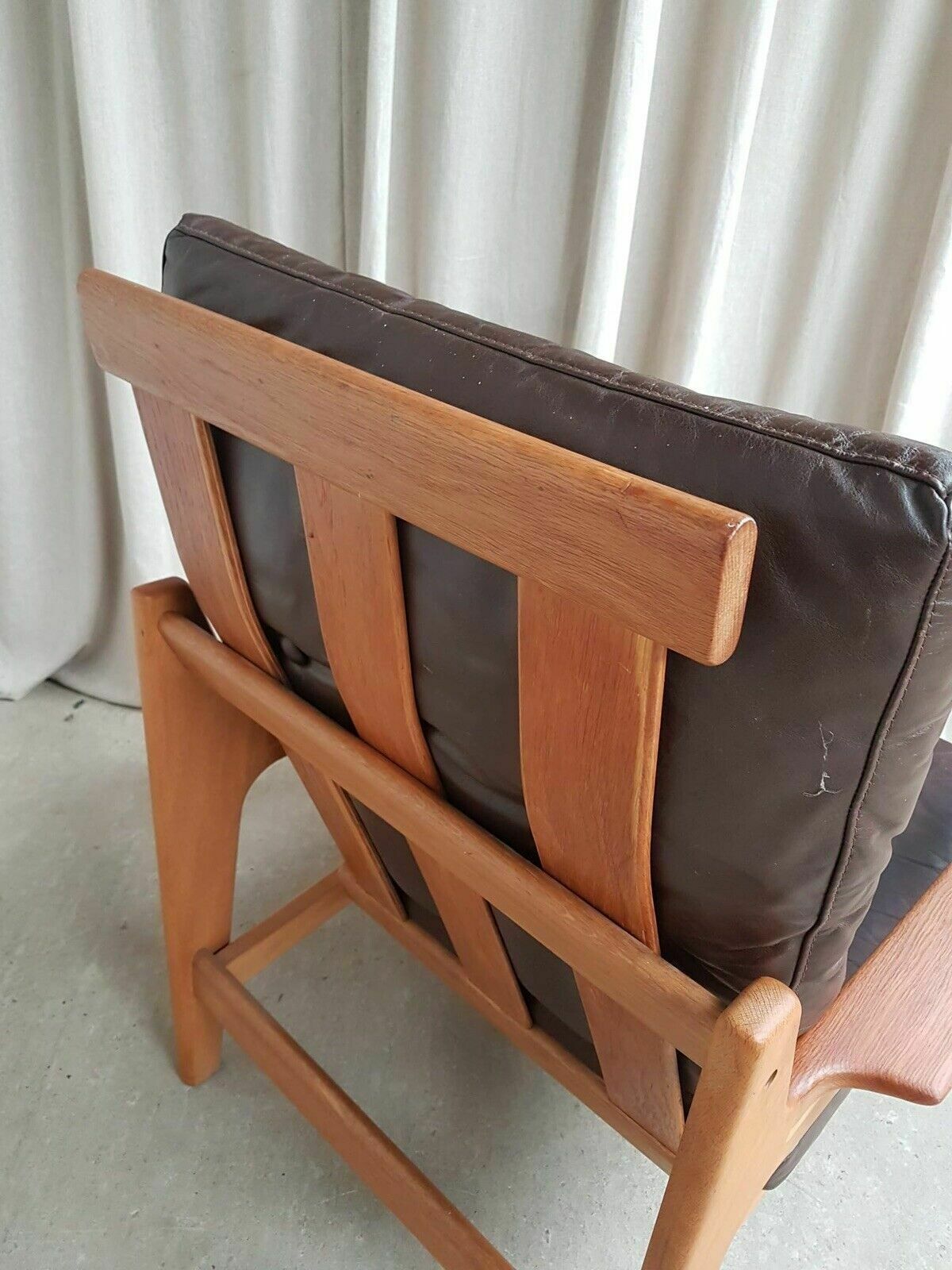 photo buy Vtg Mid Century Danish Oak Leather Lounge Arm Chair By Komfort Scandi