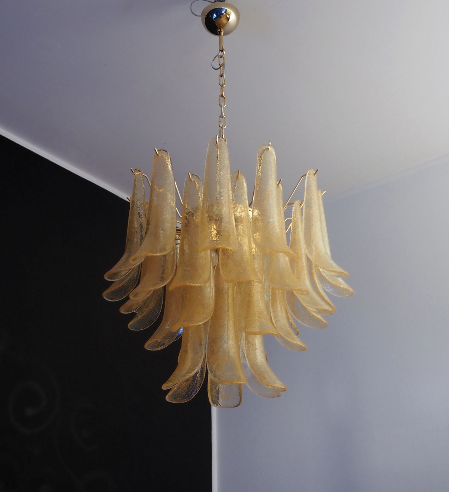 1265.0 Italian Vintage Murano Chandelier   Mazzega   36 Gold Glass Petals photo