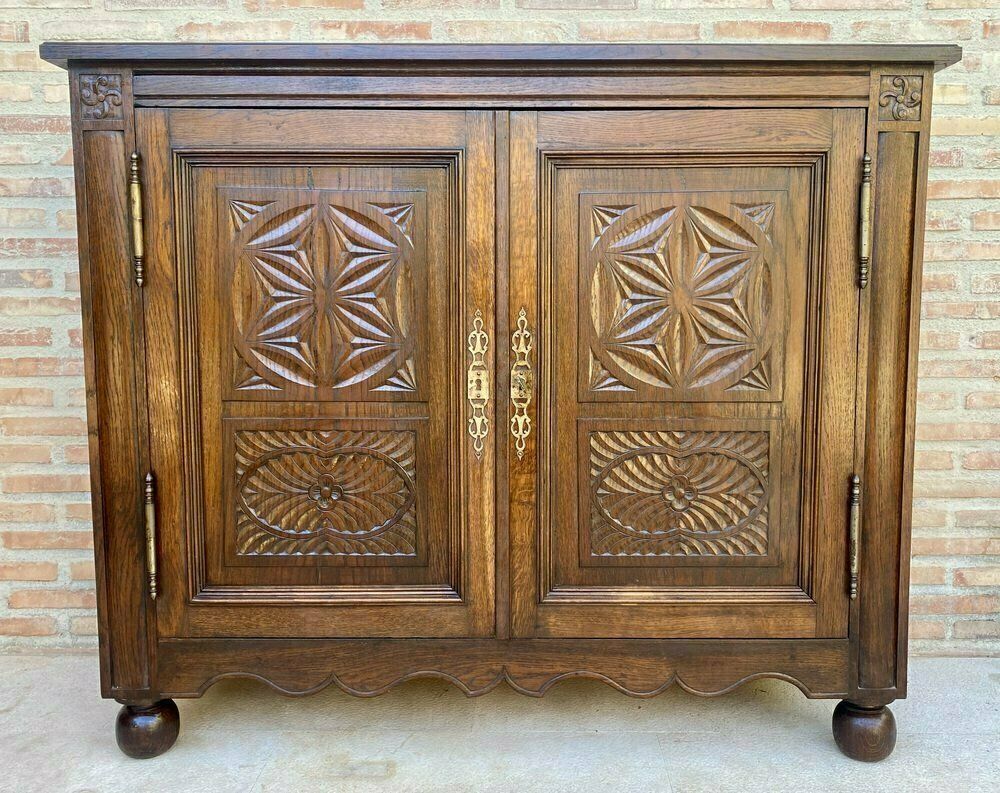 19th Century French Walnut 2 Door Buffet With Round Legs