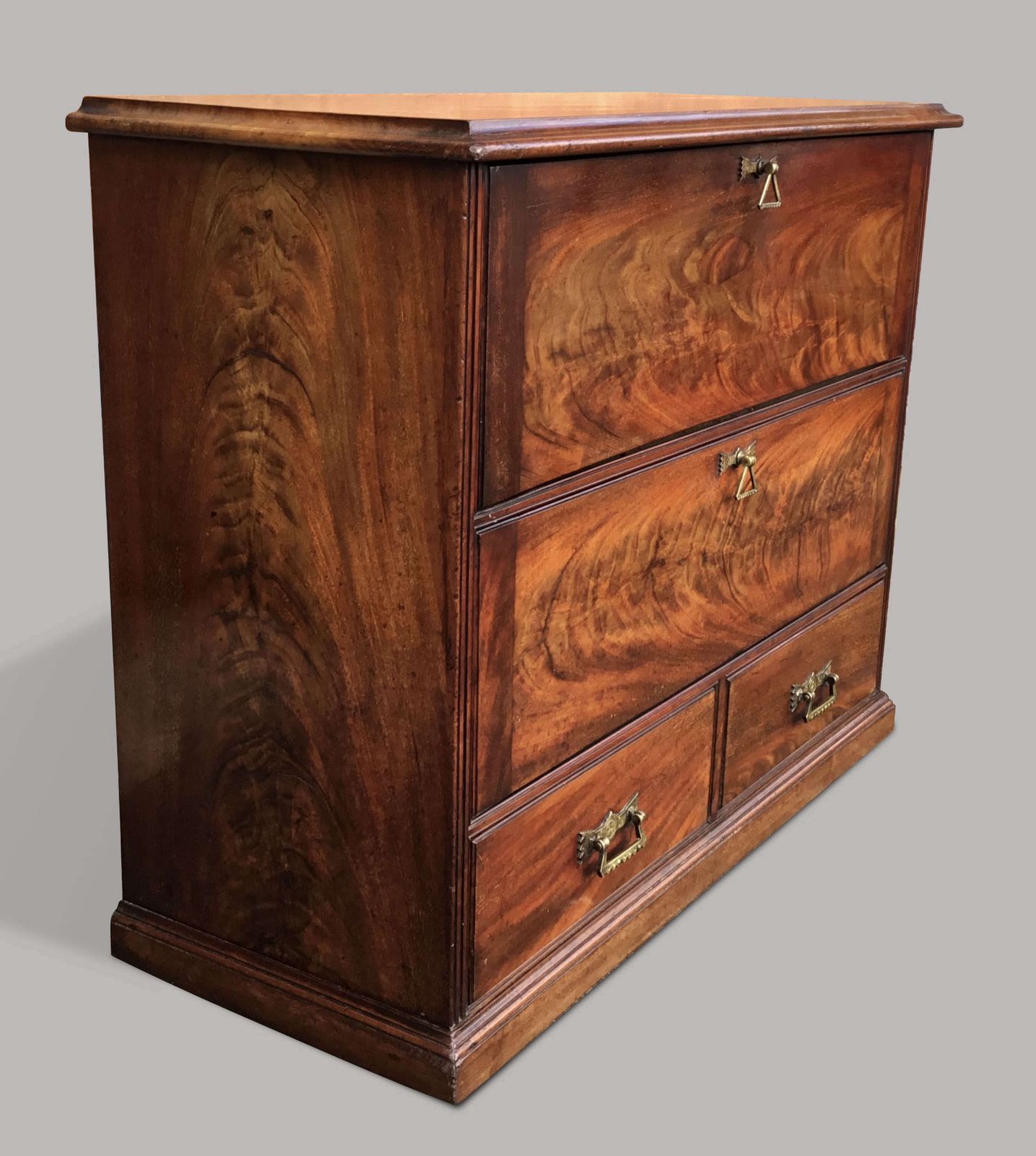 photo vinterior Excellent Quality C19th Mahogany Haberdashery Cabinet / Office Cabinet