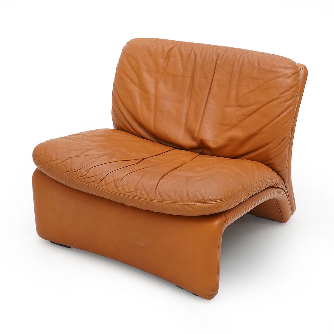 Furniture “Selene” Leather Armchairs By Adalberto Caraceni For B&T, 1970s photo