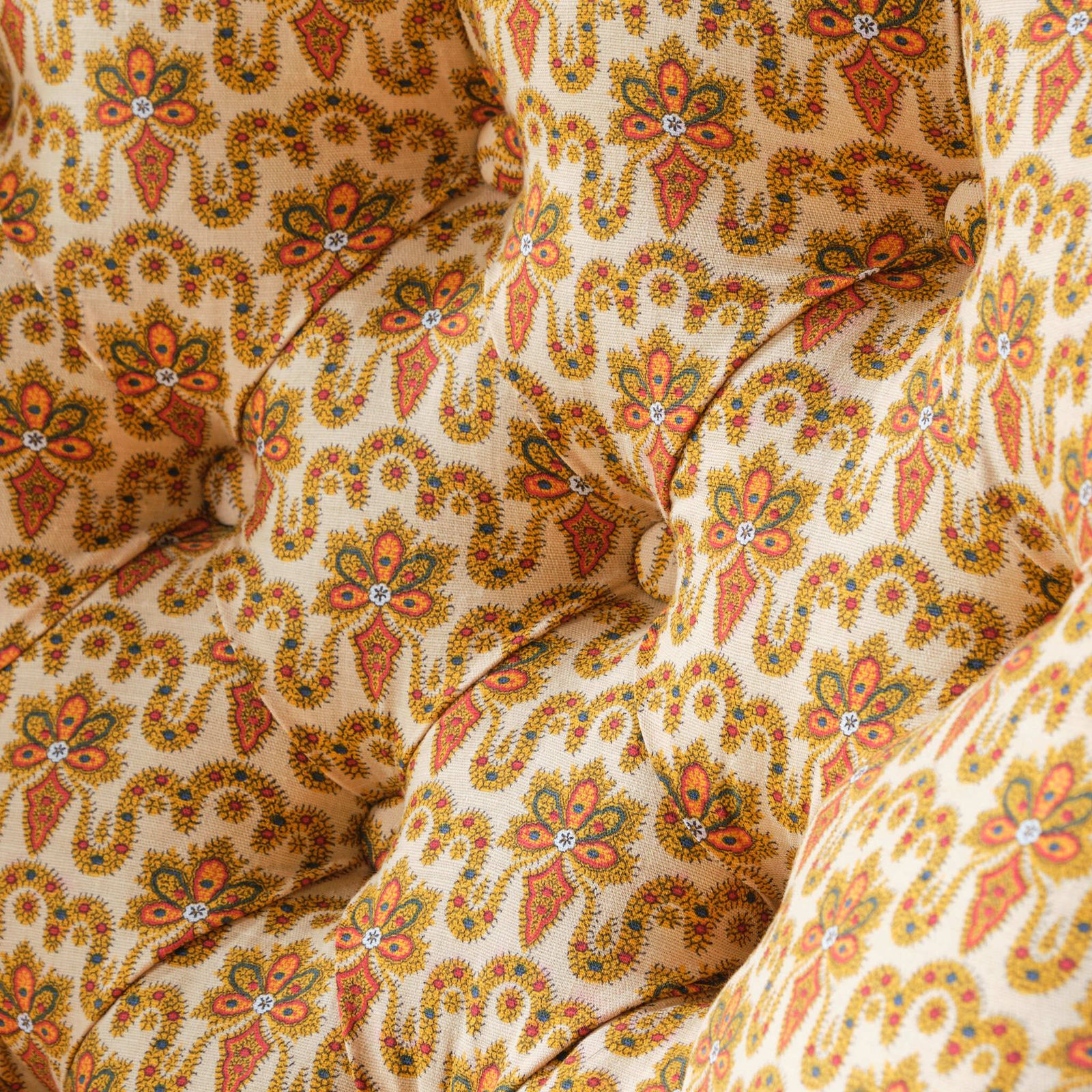 19th Century Buttoned Back Tub Armchair In Vintage French Cotton photo 1700.0