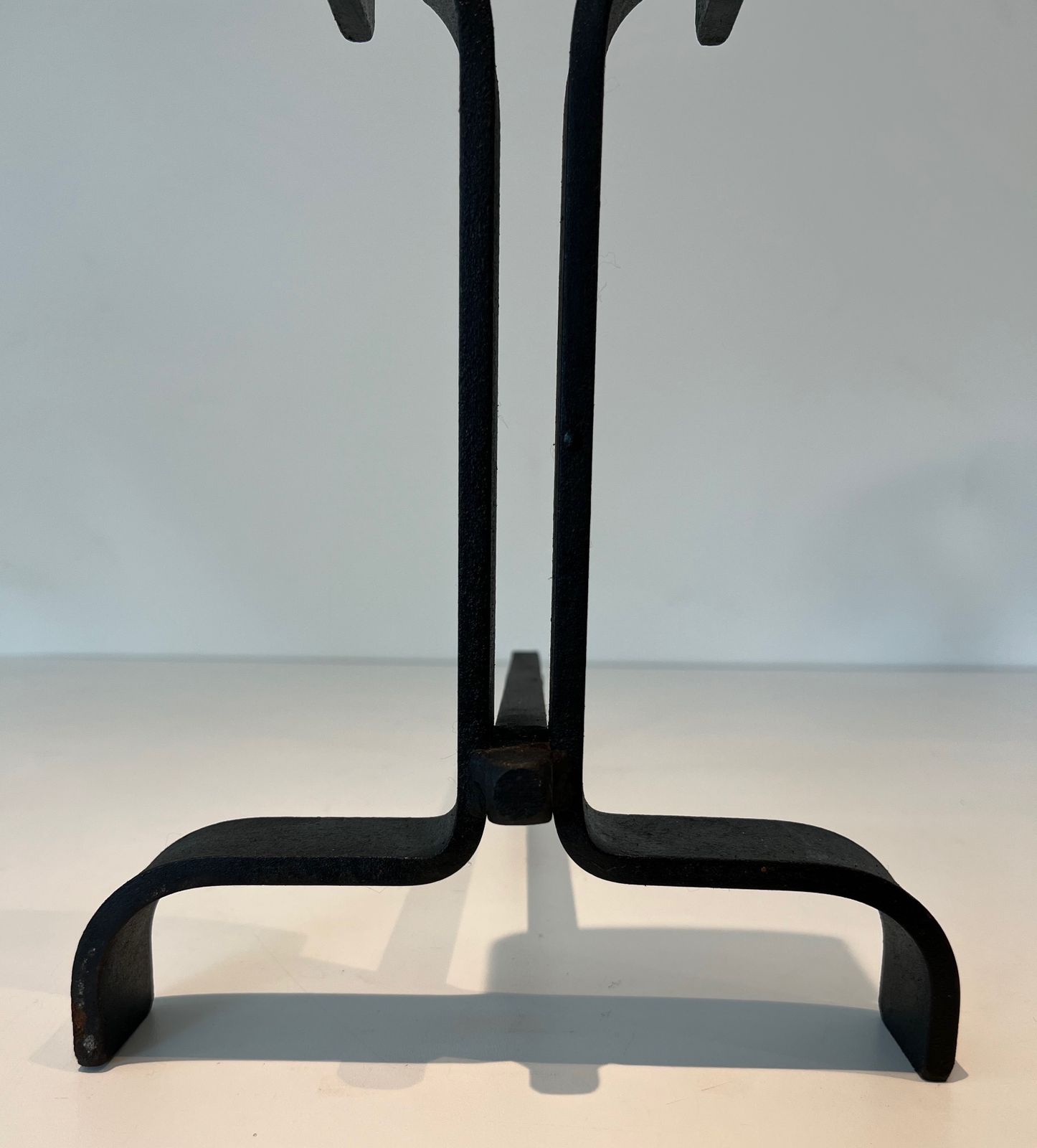 photo vinterior Pair Of Modernist Wrought Iron Andirons