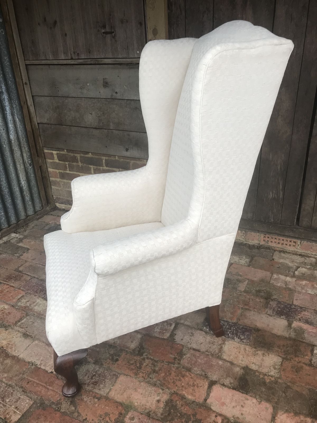 Very Large Late Victorian Arm Chair . photo 1000.0