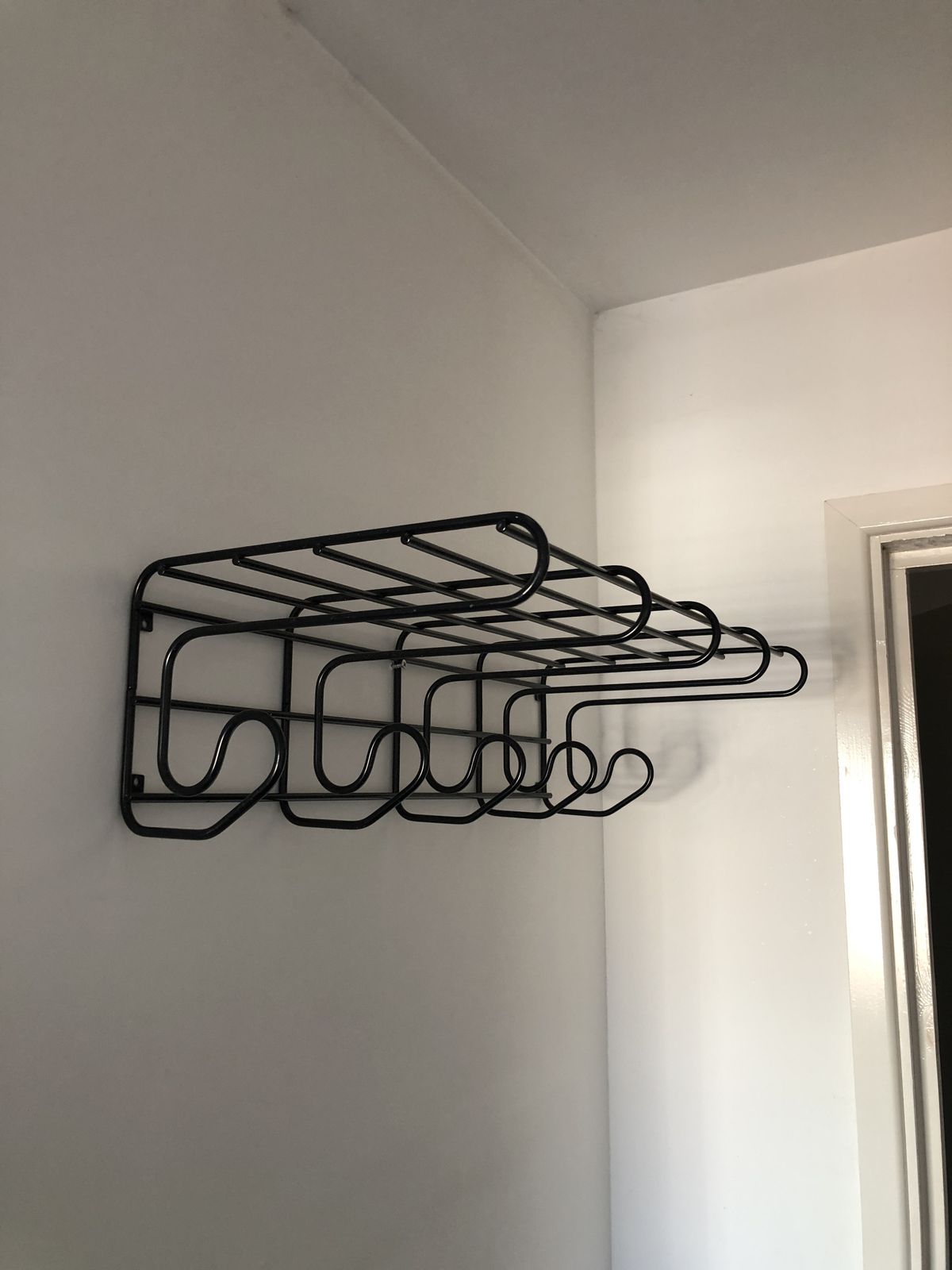 photo furniture Ikea Vintage Pop Frän Black Metal Coat Hanger With Shelf 1980s