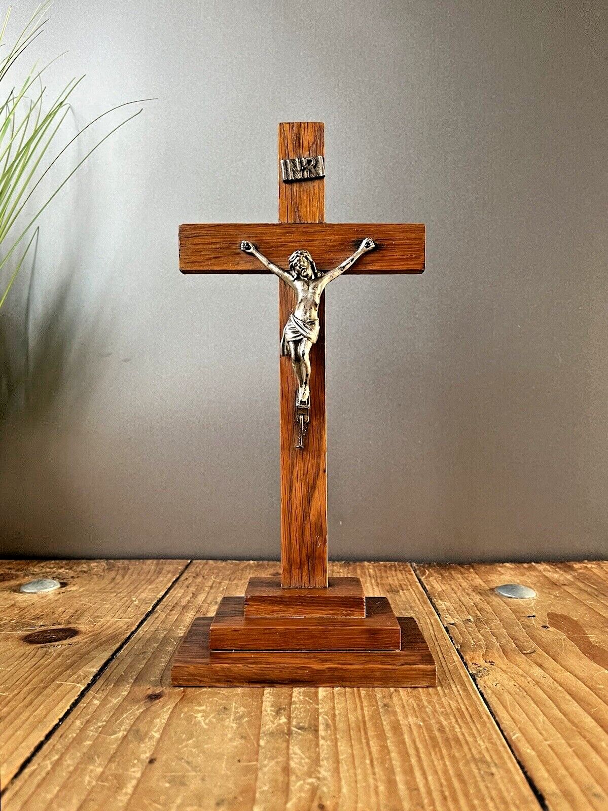 Antique Art Deco Stepped Base Freestanding Oak Altar Crucifix Church Cross Jesus photo vinterior