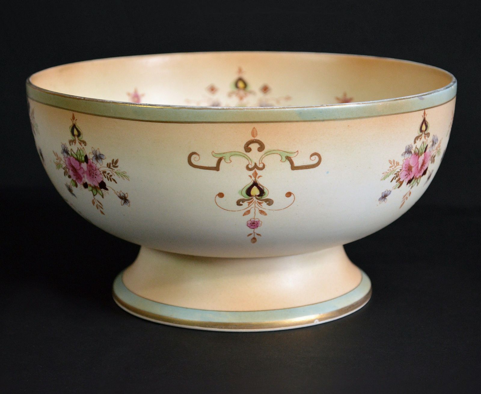 Crown Devon Fielding " Dora " Porcelain Pedestal Bowl | Art Deco Bowl | English Dinnerware photo for sale