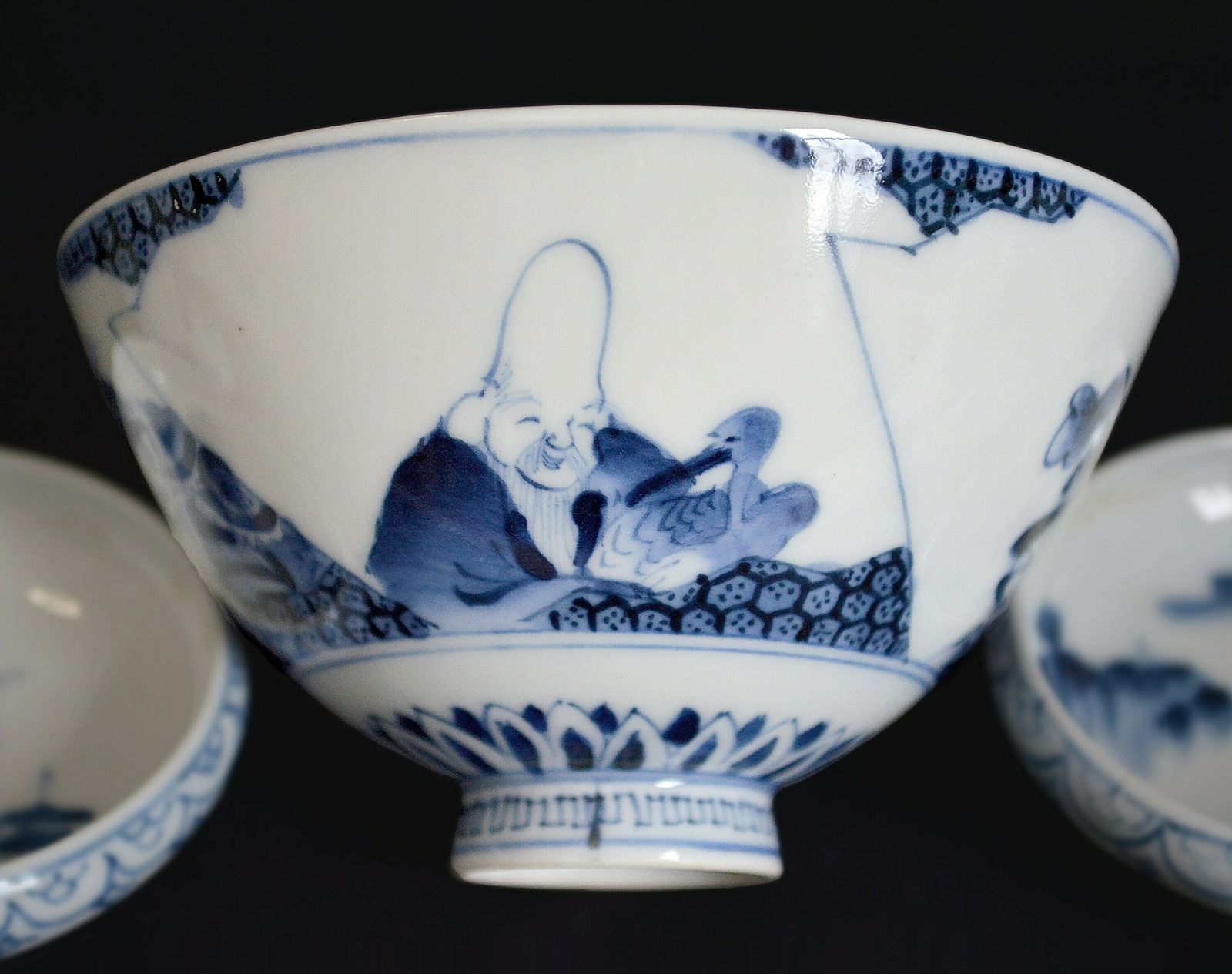 Antique Japanese Imari Porcelain Bowl With Lid + 2 Small Meiji Blue & White Side Plates photo Home Decor
