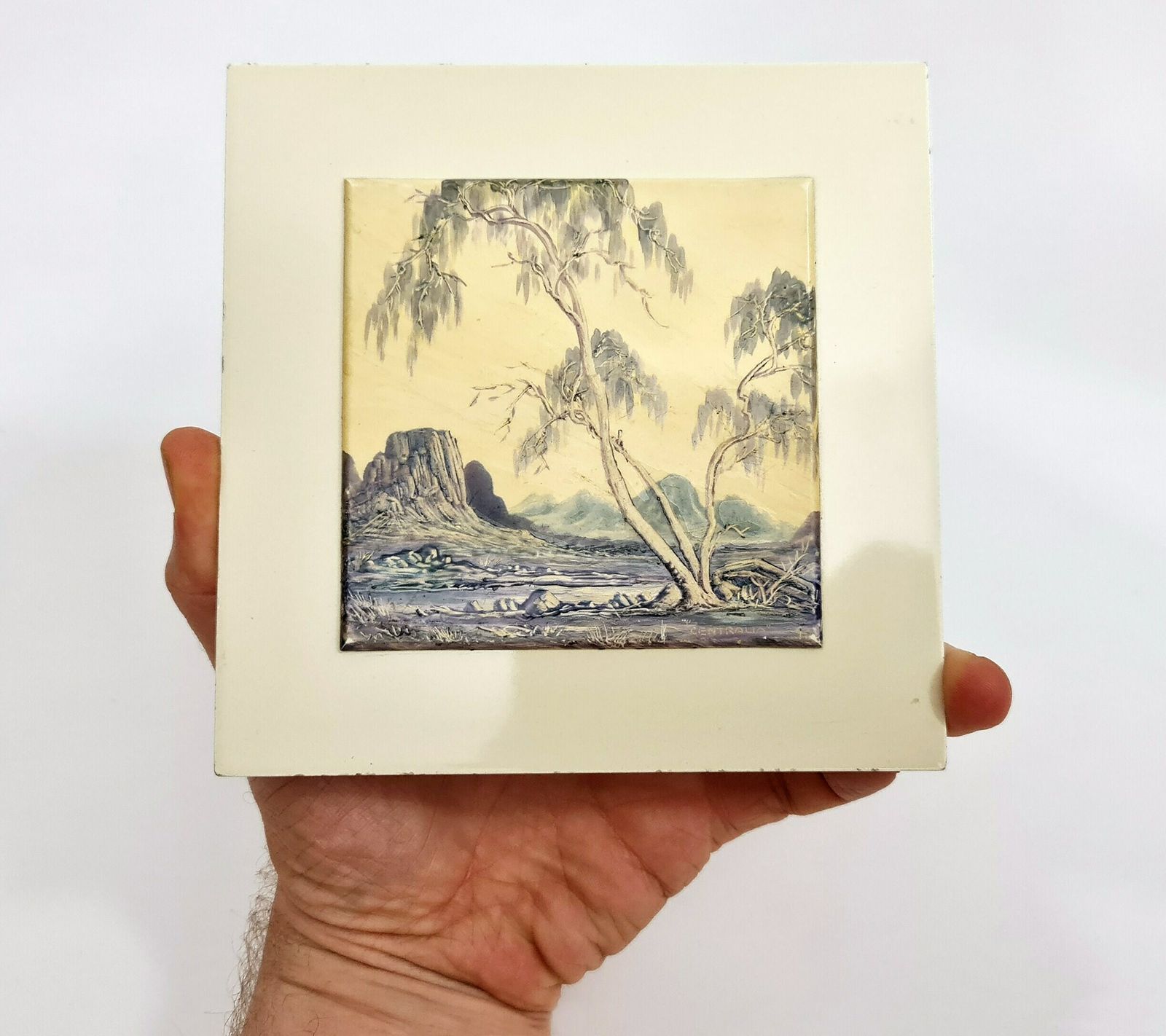 Mid 20th Century, Central Australia Landscape Painting In Oil On Bakelite Mounted On Ceramic Tile photo Art