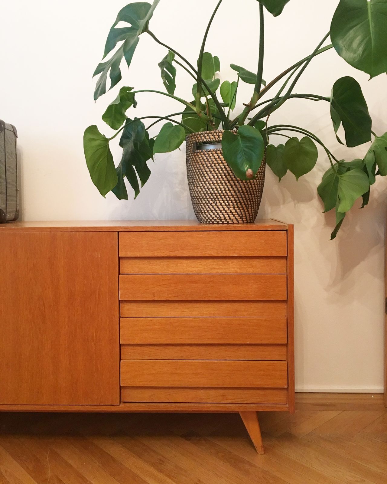 Dresser Jiri Jiroutek For Interier Praha – U 460 Natural photo for sale