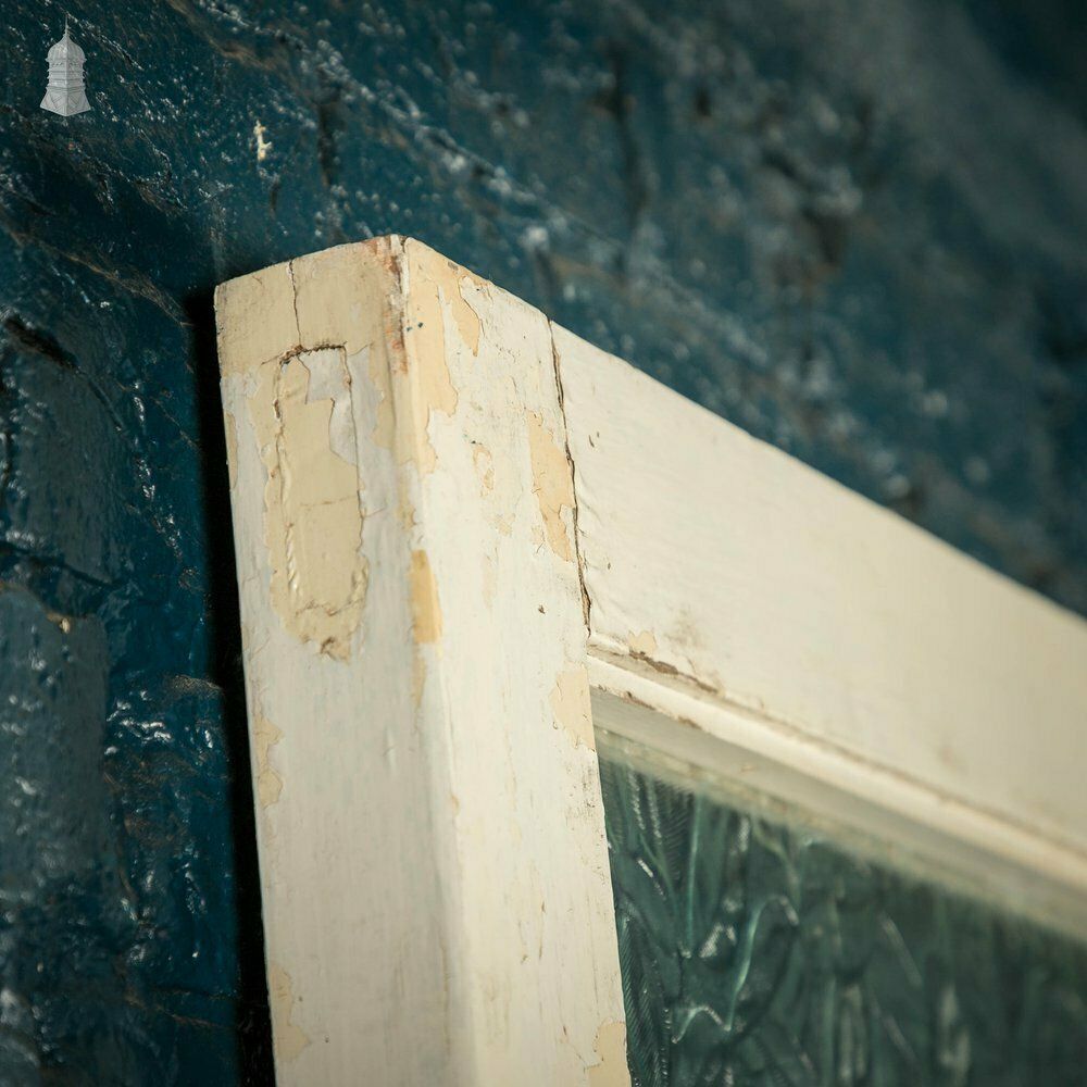 photo vinterior Half Glazed Door, White Painted Pine With Textured Glass