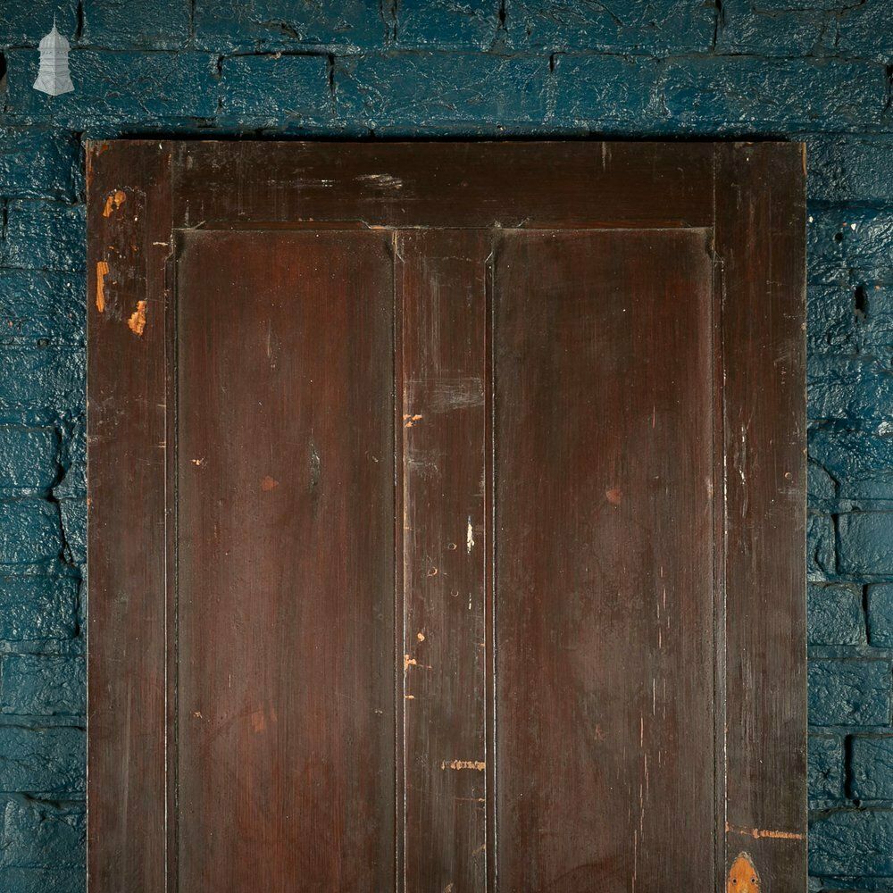 photo furniture Pitch Pine Panelled Door, 4 Panel