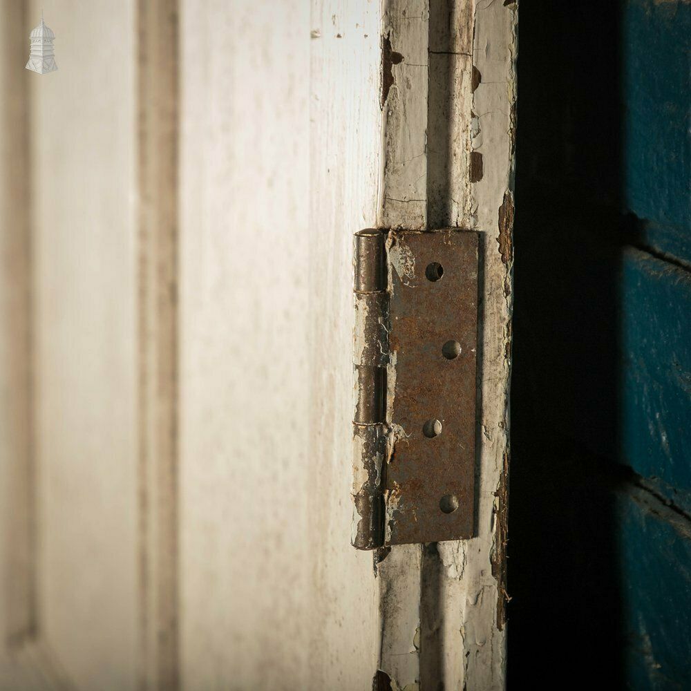 Pine Panelled Door, 6 Panel With Distressed White Painted Finish photo Home Fixtures
