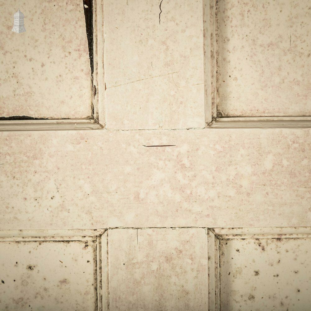 photo vintage Pine Panelled Door, 6 Panel With Distressed White Painted Finish