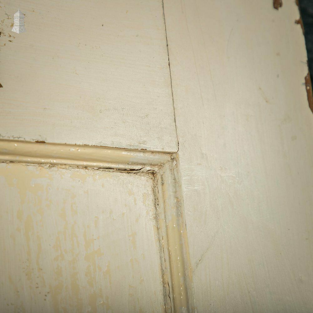 photo vintage Pine Panelled Door, 1 Over 3 Panel White Painted 1930’s Style Door