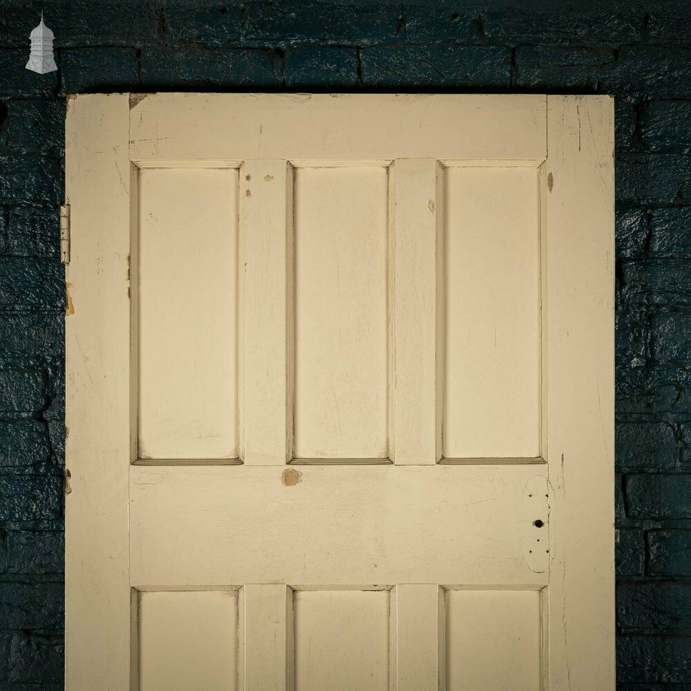 photo furniture Pine Panelled Door, Moulded 6 Panel, White Painted