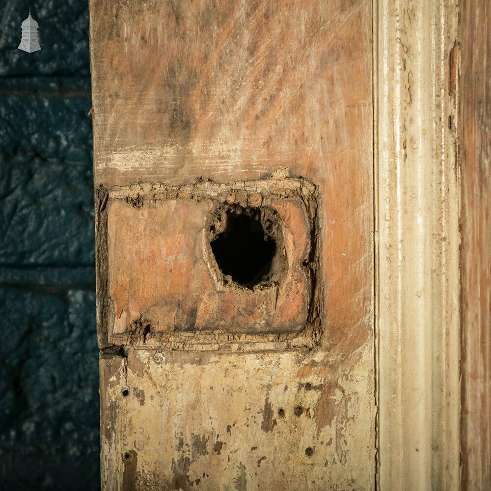 photo vintage Glazed Pine Door, Moulded 6 Panel