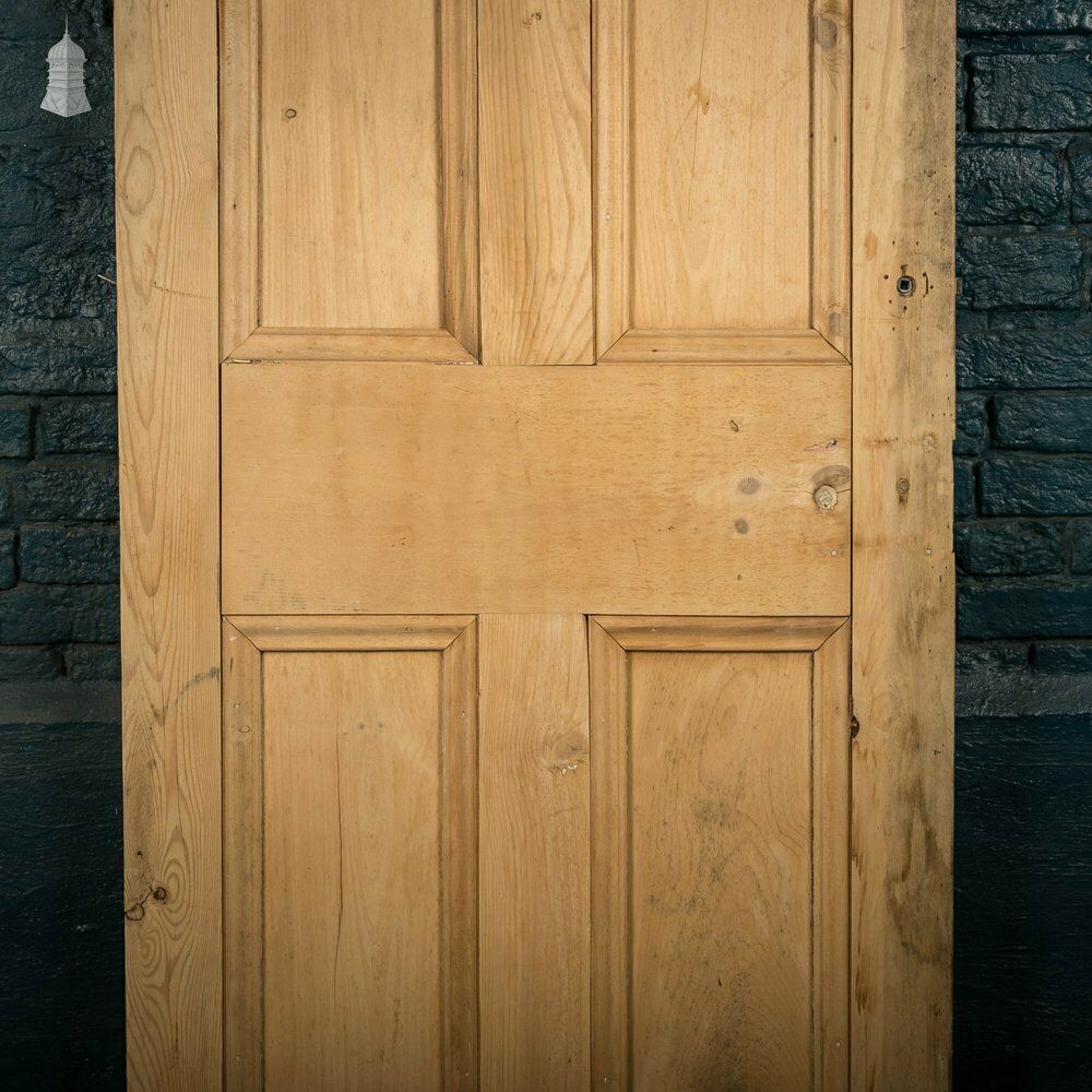 Victorian Paneled Door, 4 Panels With Moulding Trim photo vintage