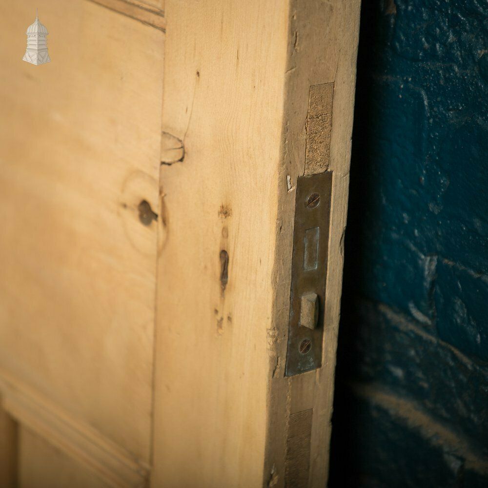 photo buy Paneled Pine Door, 4 Panels