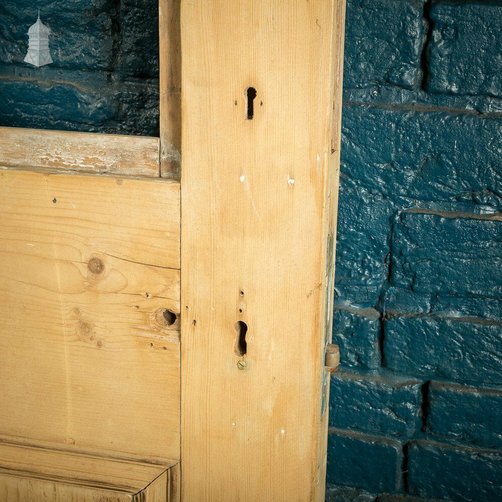 photo furniture 4 Panel Internal Door, Victorian Pine Unglazed