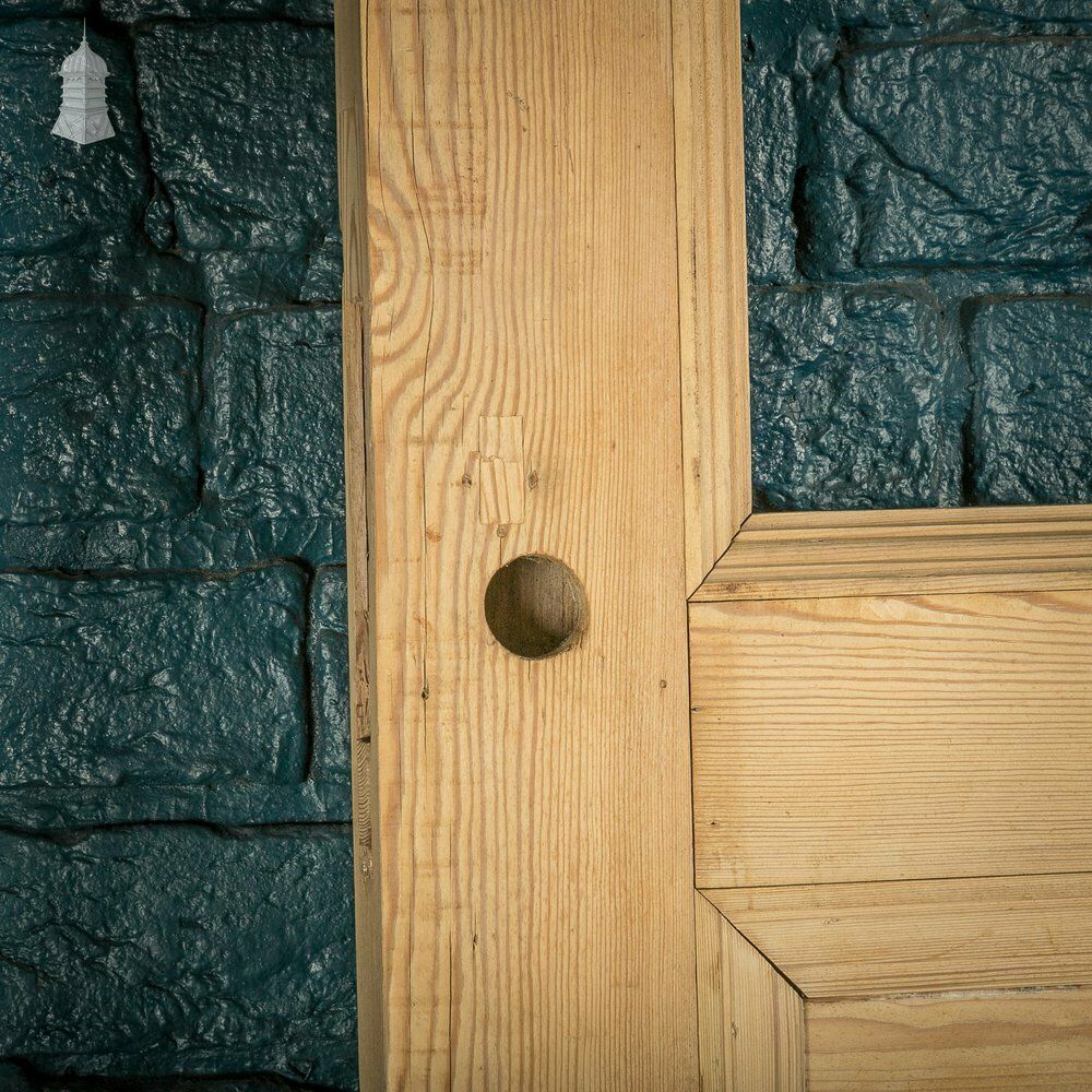 Internal Paneled Door, Pine Unglazed photo 330.0
