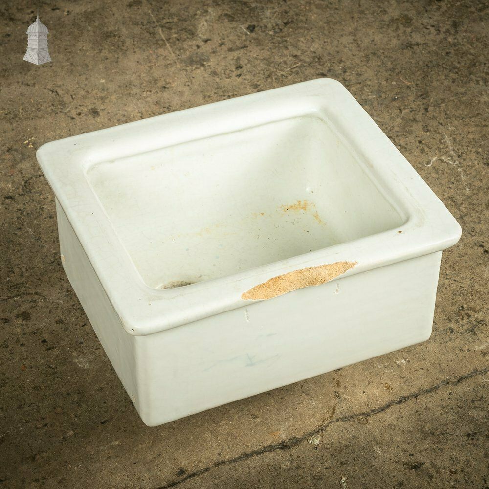 Laboratory Sink, White Glazed Small Belfast Sink By Royal Doulton photo Garden Decor