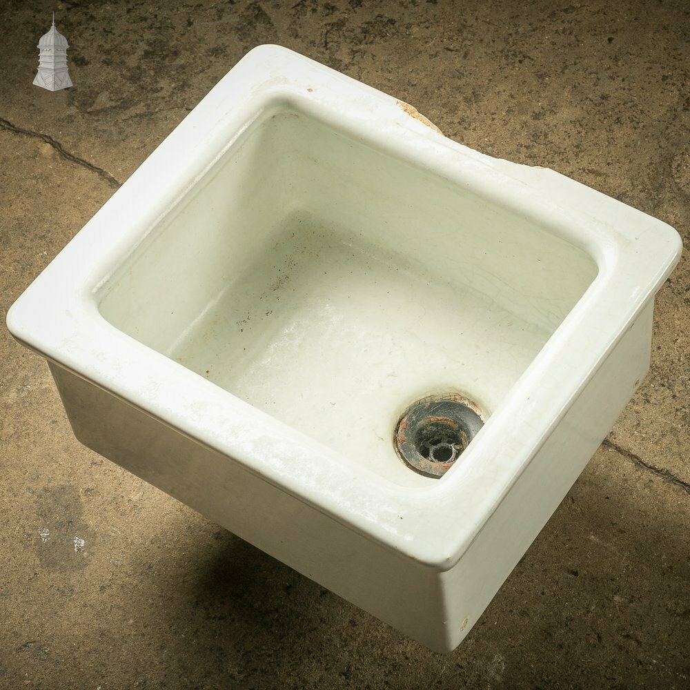Laboratory Sink, White Glazed Small Belfast Sink By Royal Doulton photo vintage
