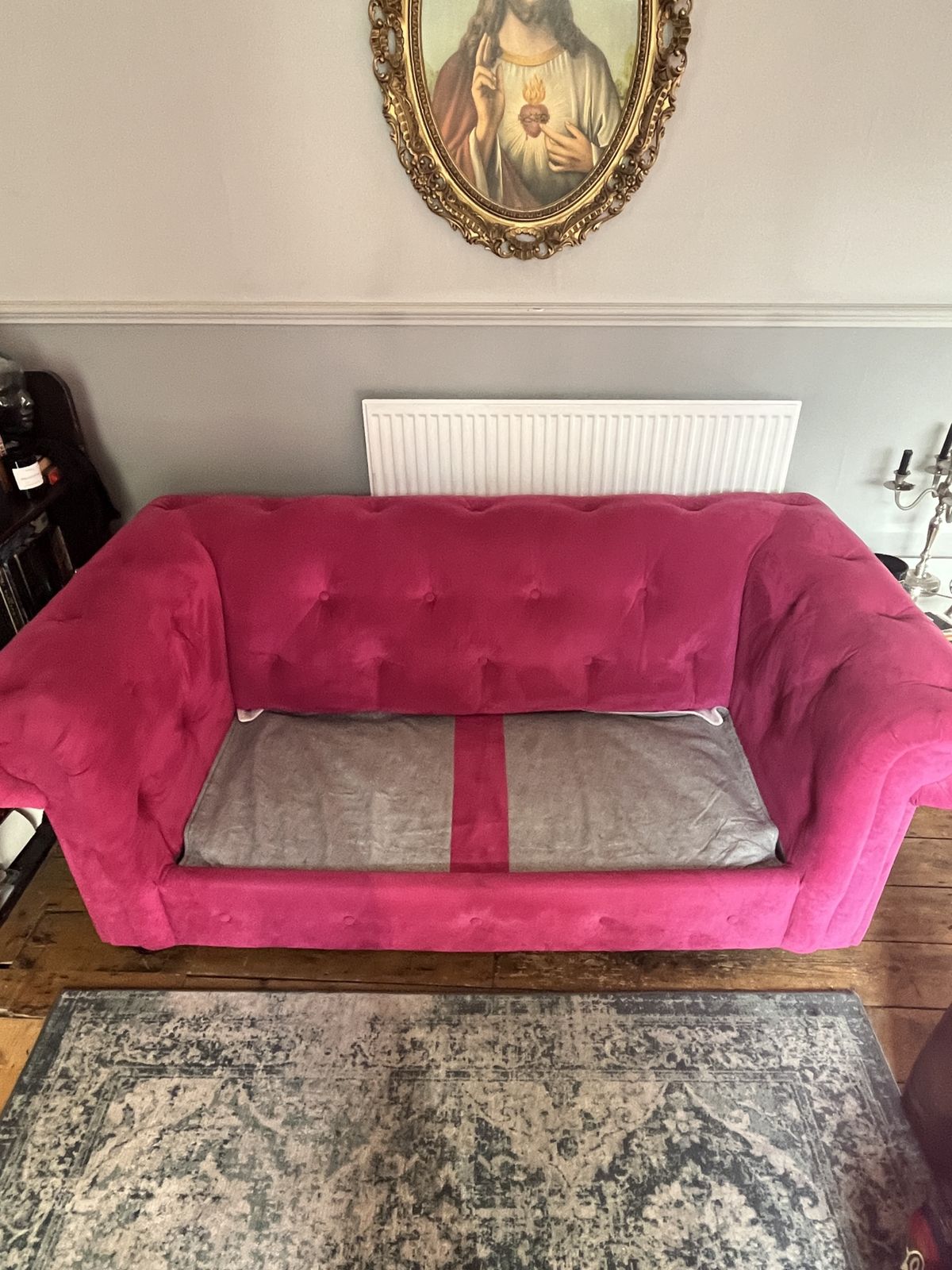 Pink Chesterfield Style Sofabed photo Furniture