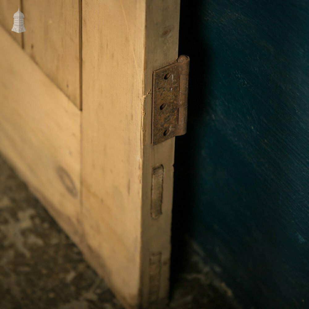 photo buy Glazed Pine Door, Edwardian, Bullseye Glass