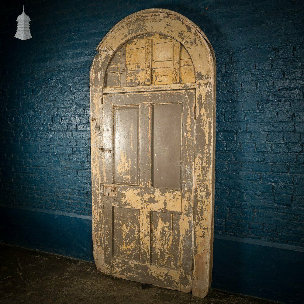 photo vinterior Large Georgian Arch Top Door Frame And Door With Distressed Paint Finish