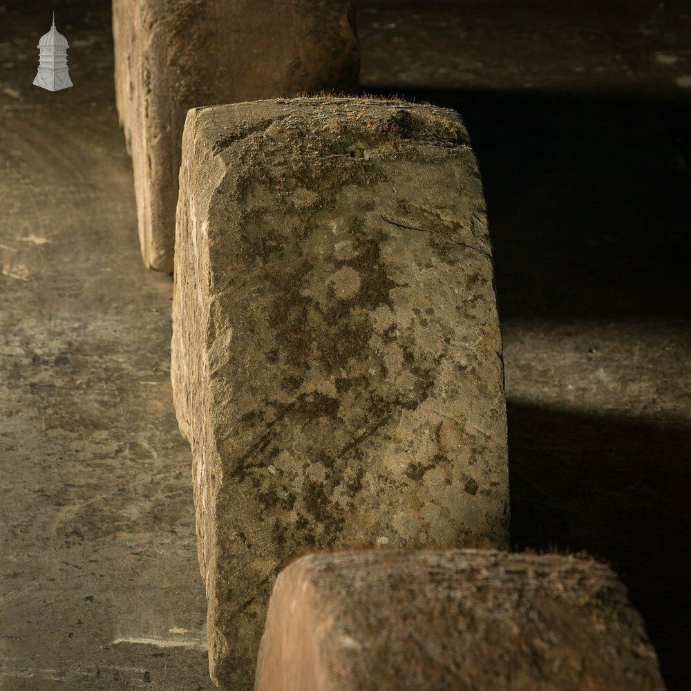 photo vinterior Batch Of 8 Antique Half Round Sandstone Millstones