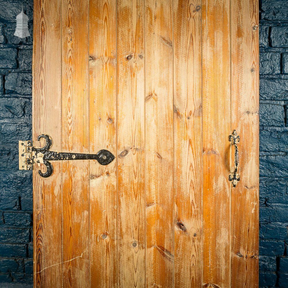 Stripped Pine Braced And Ledged Cottage Door photo 180.0
