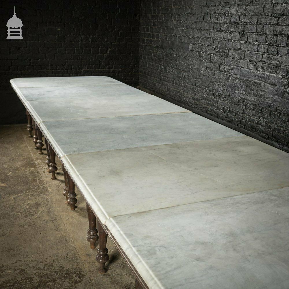 photo furniture 19th C Marble Topped Anglo Indian 7 Leaf Colonial Banqueting Table