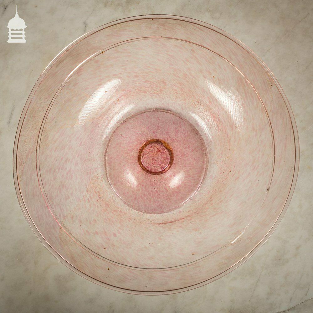 photo furniture A Venetian Murano Glass Tazza With Gold Fleck Inclusions, Probably 17th C