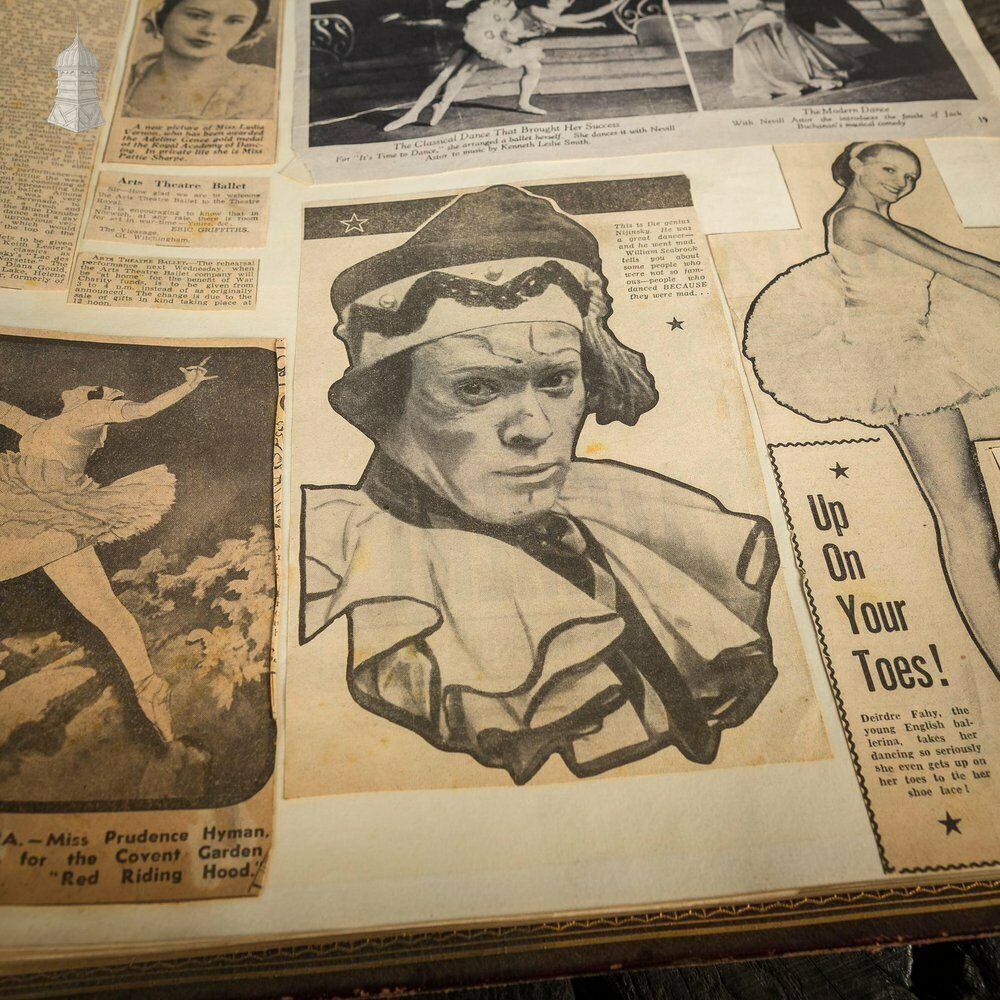 Ipswich Museum Portrait Book Containing 1940’s Newspaper Clippings And Ballet Programmes From Theatre Royal Norwich photo vinterior