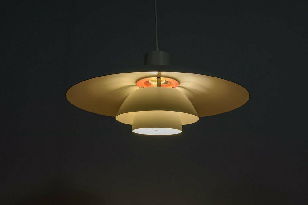 Mid Century Ph4 Pendant Lamp By Poul Henningsen For Louis Poulsen, 1960s photo vinterior