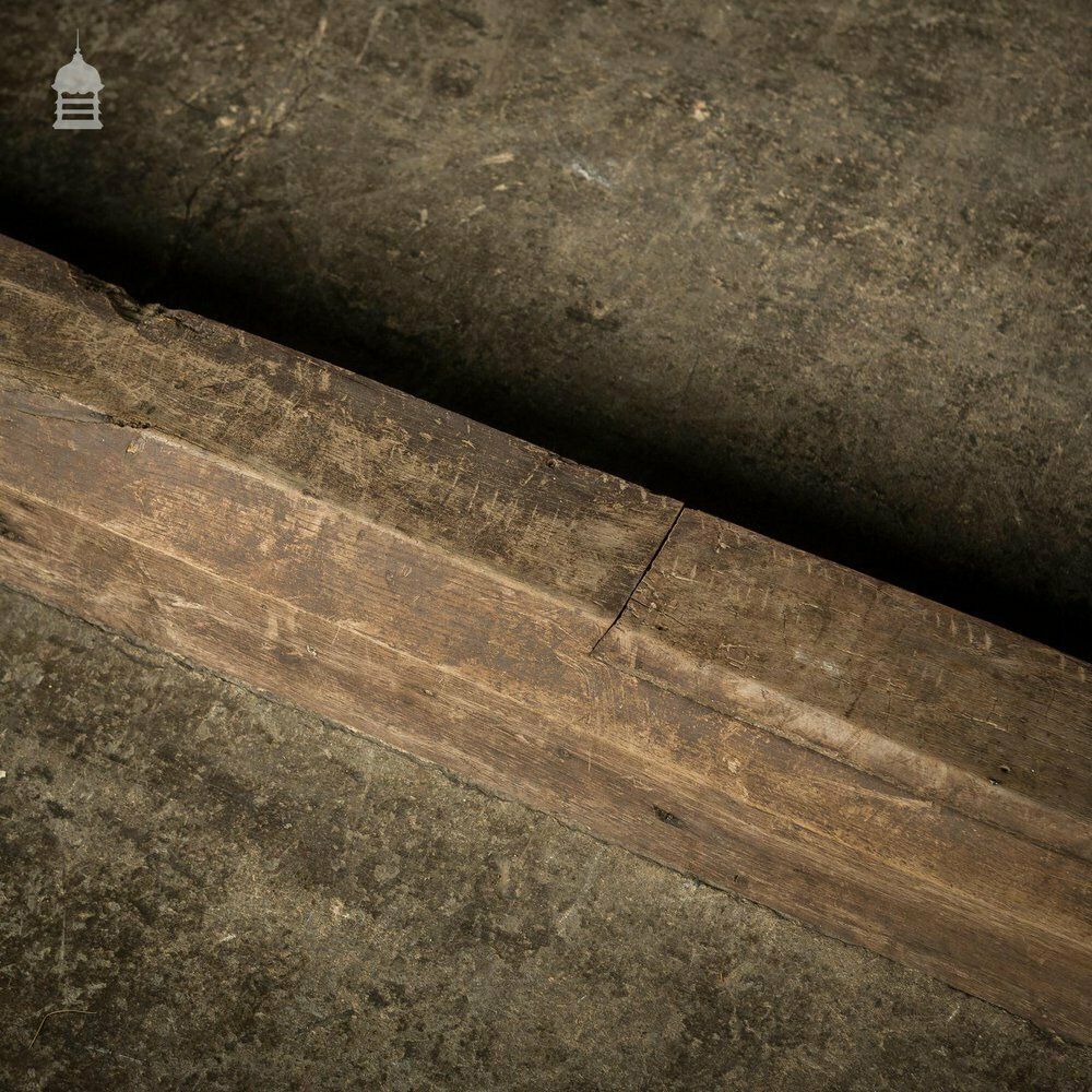 photo furniture 17th C Oak Farmhouse Fireplace Fender