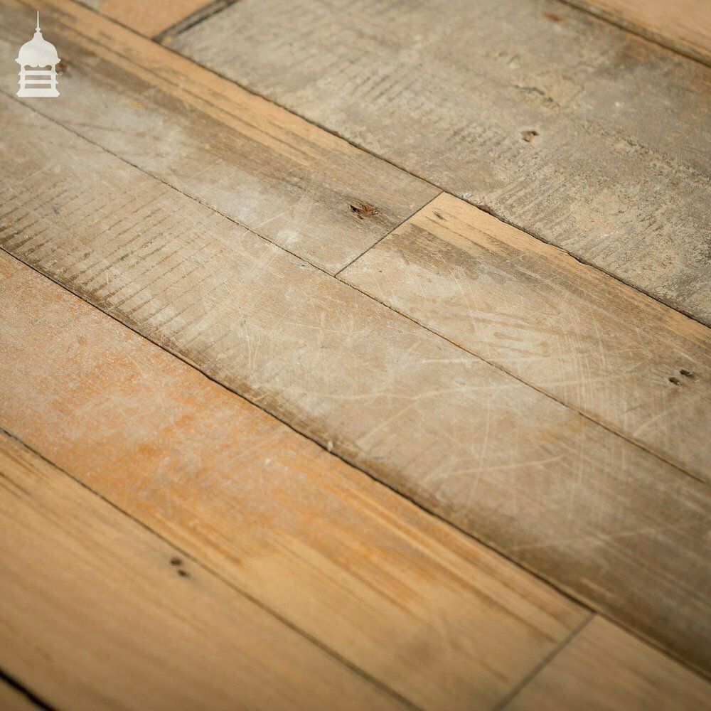 Batch Of 51 Square Metres Of 20th C Skimmed Beech Tongue & Groove Floorboard photo vinterior