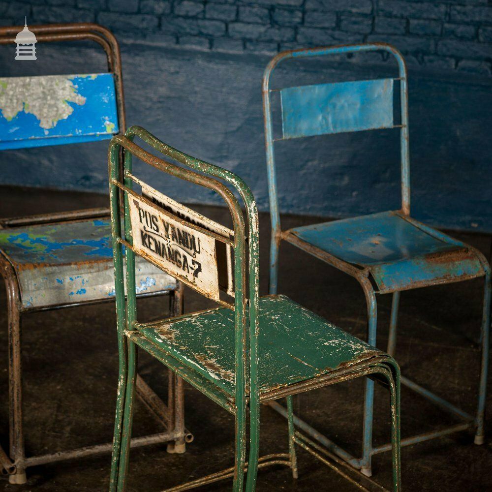 photo vinterior Set Of 10 Metal Industrial Chairs From Indonesia