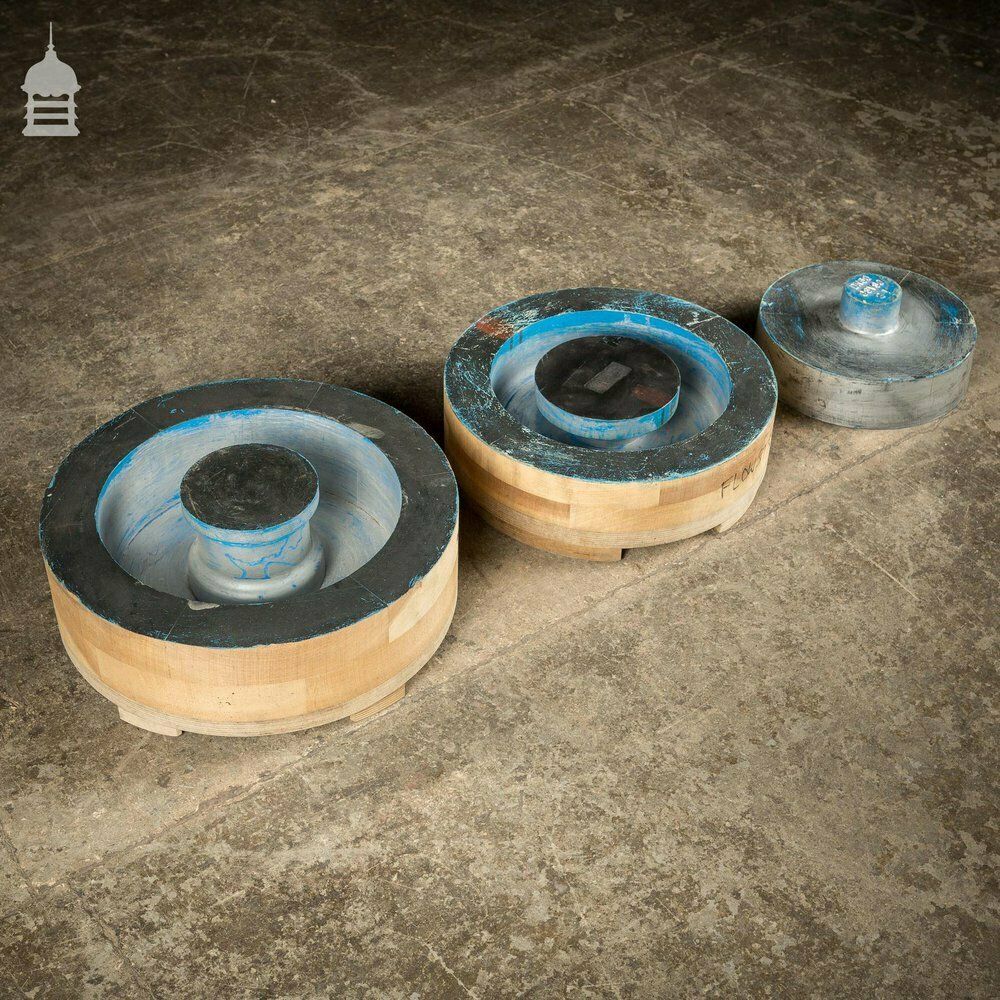 photo vintage Set Of 3 Blue Silver And Black Industrial Factory Foundry Moulds