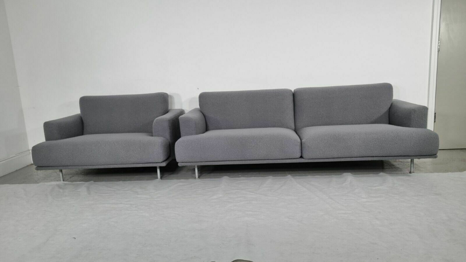 Immaculate Cassina 253 Met 3 Seater And Love Seat In Grey Boucle Fabric photo 4560.0